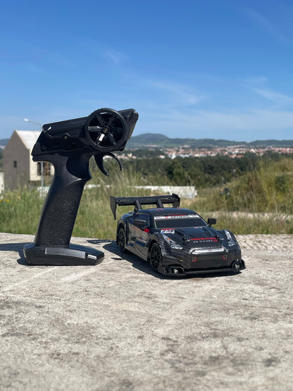 Nissan RC Drift 4WD — Luzes Néon + Kit de Cones