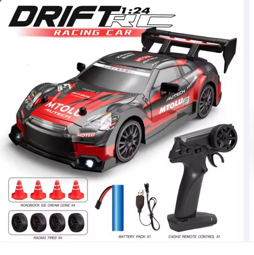 Nissan RC Drift 4WD — Luzes Néon + Kit de Cones