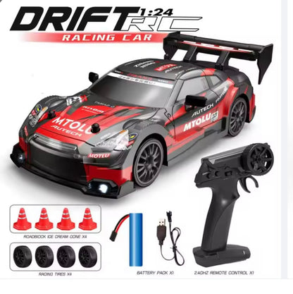 Nissan RC Drift 4WD — Luzes Néon + Kit de Cones