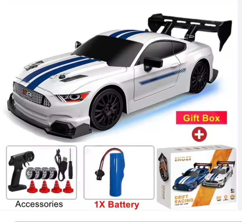 Mustang RC Drift 4WD — Luzes Néon + Kit de Cones